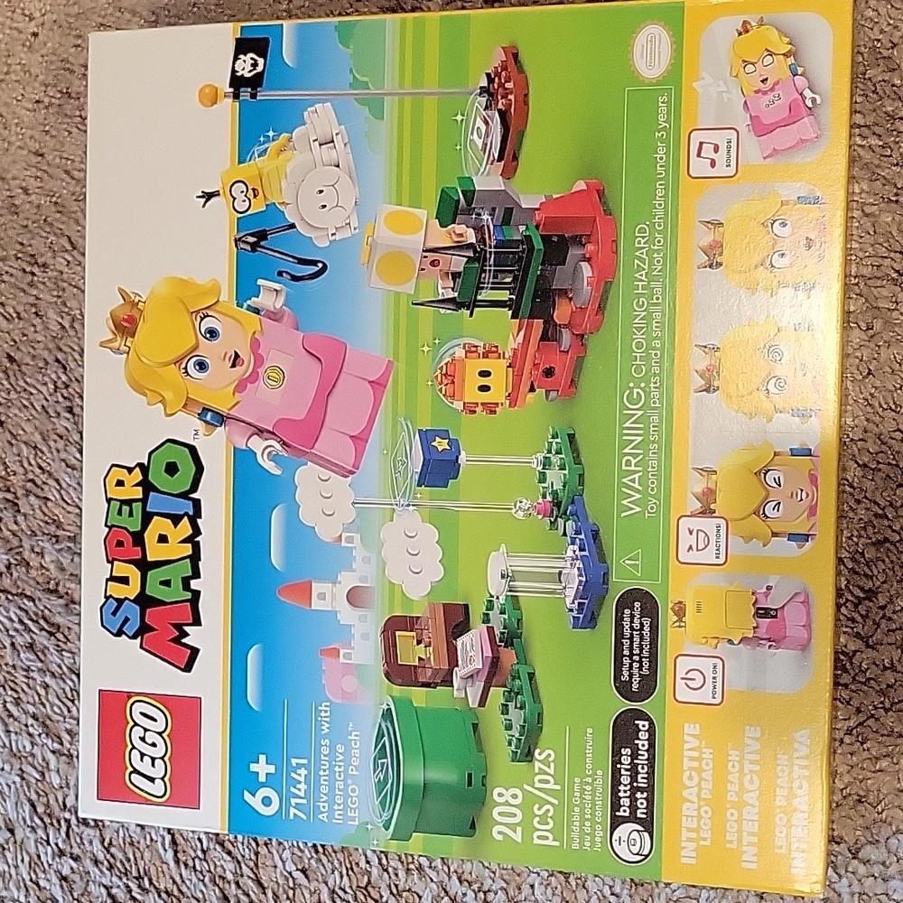 LEGO Super Mario Adventures with Interactive Peach.